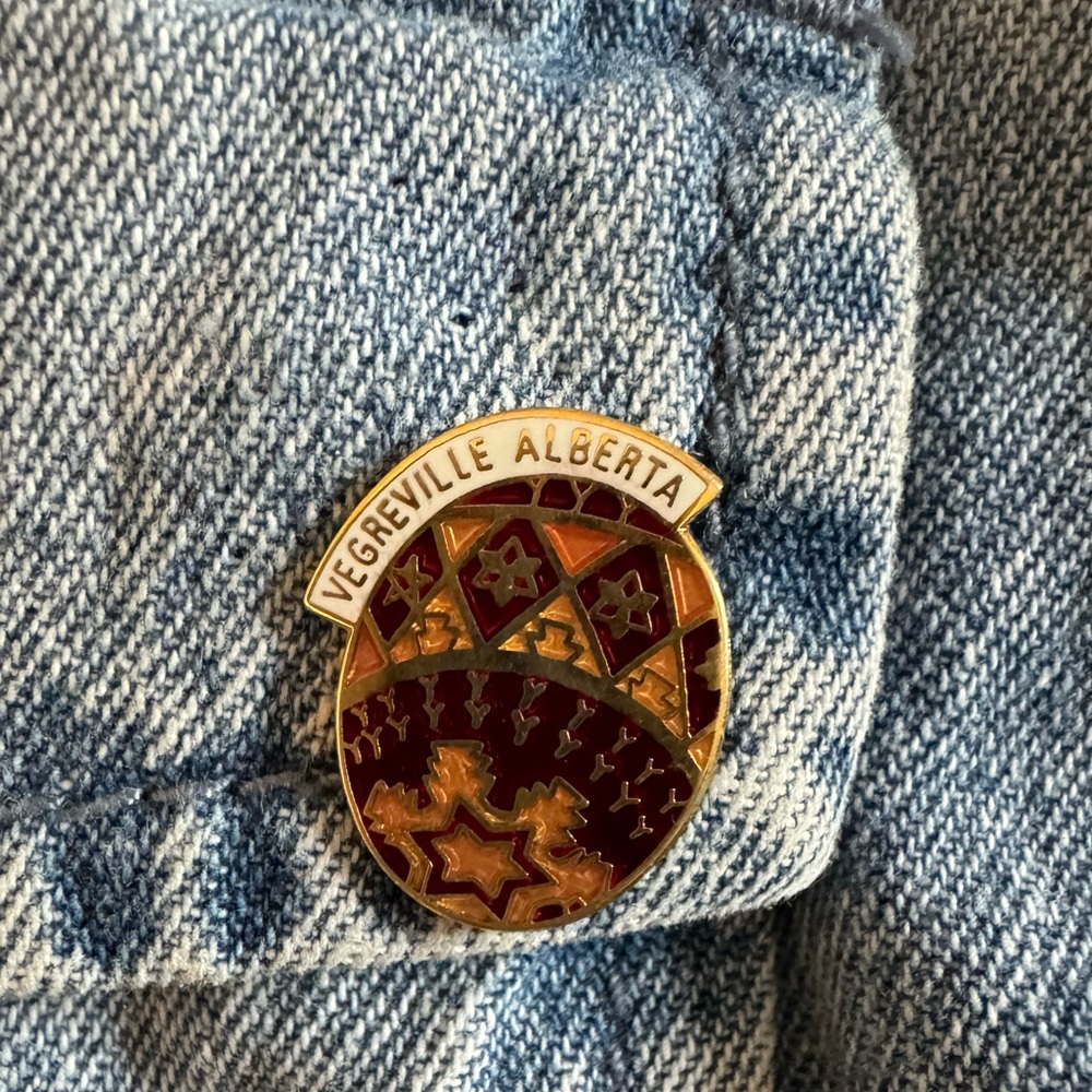 5/$15 Vegreville Alberta Enamel Pin